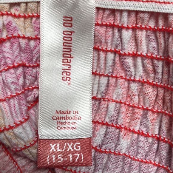 NWOT- No Boundaries colorful halter sun dress. Size 15/17 - Picture 5 of 6